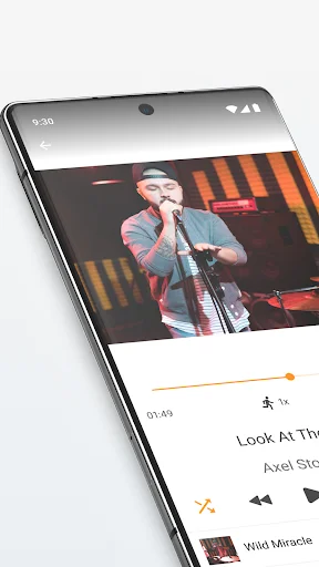 Simple Music Player app showing now playing screen with album artwork, progress bar, and music controls for seamless audio playback